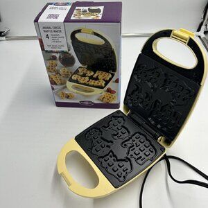 NOSTALGIA Animal Circus Mini Waffle/Cookie Maker